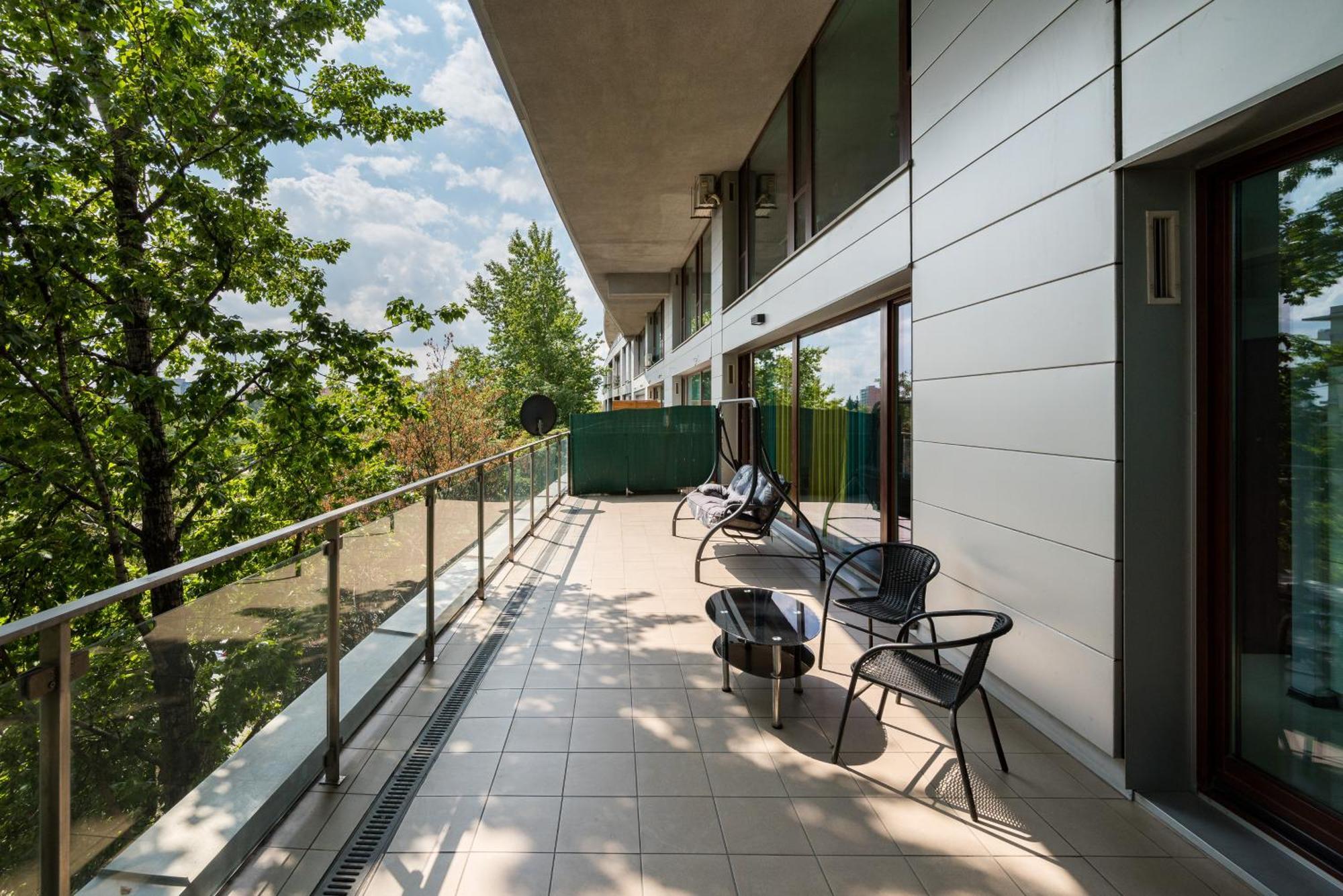 Ochota Deluxe Apartment Warszawa Exteriör bild