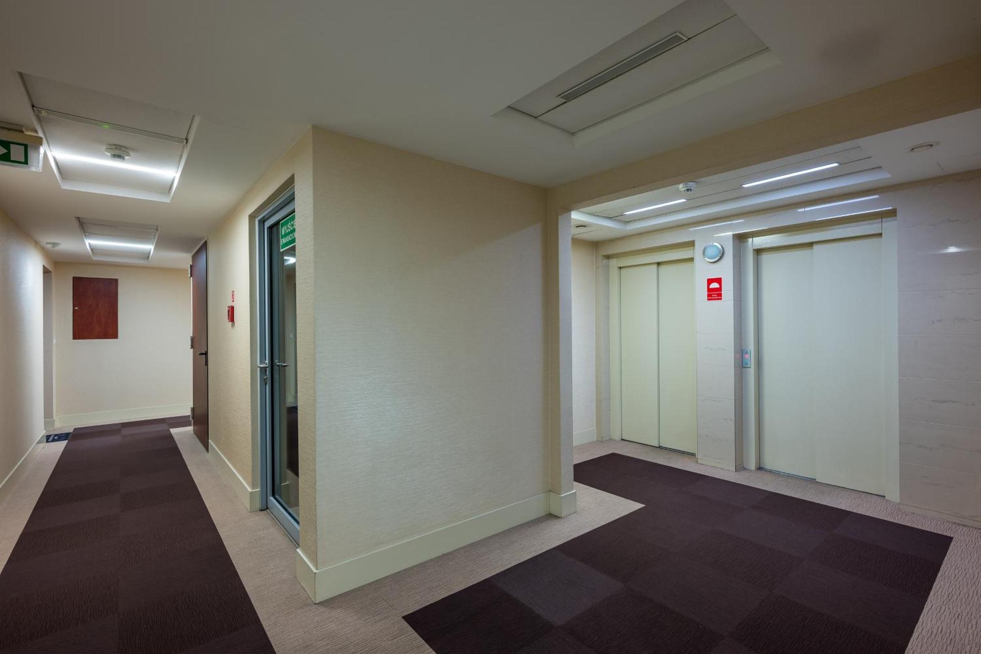 Ochota Deluxe Apartment Warszawa Exteriör bild